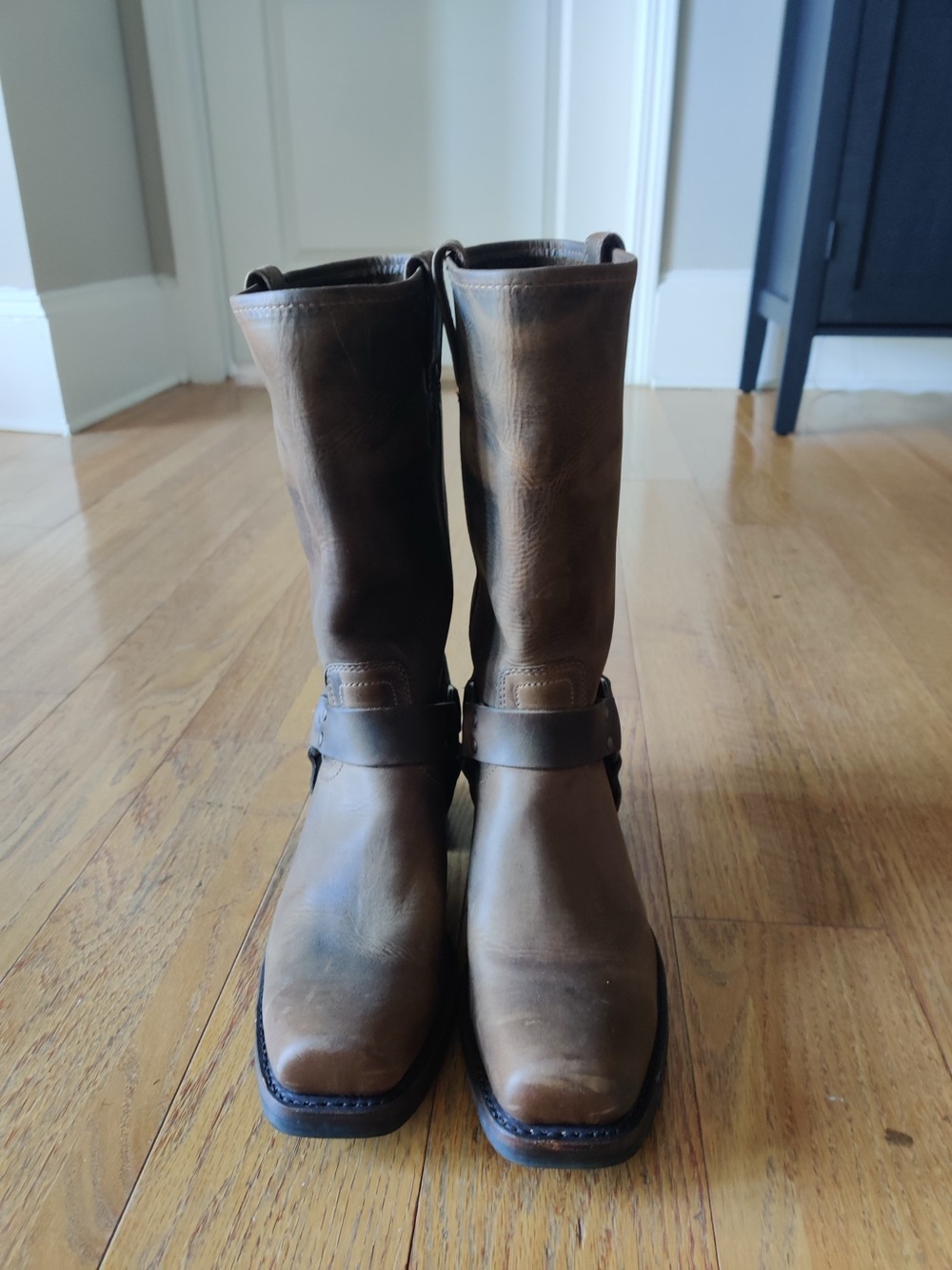 FRYE AND CO. Brown Leather Harness Moto Boots